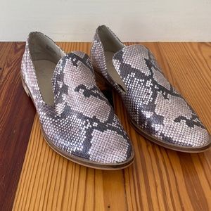 Snake skin loafers